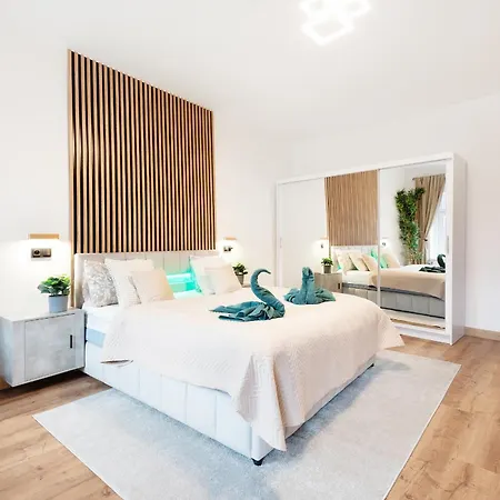 The Forest - Sauna, Center & Wood Apartamento